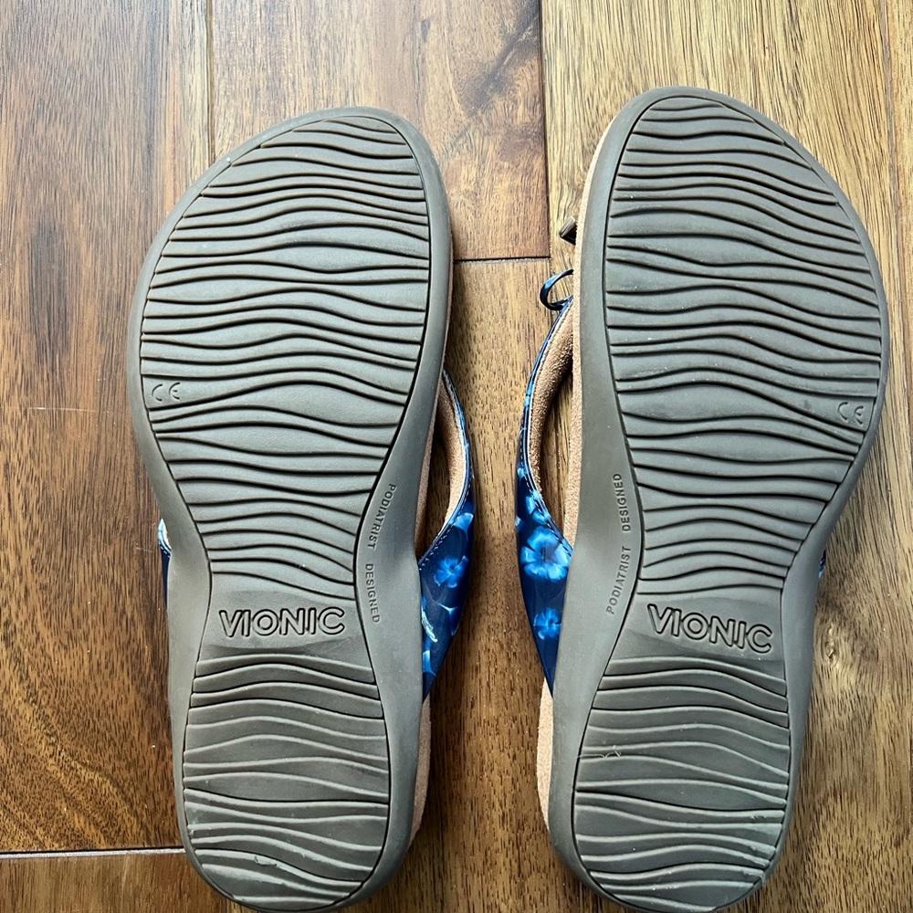 Vionic Bella Sandals - image 2